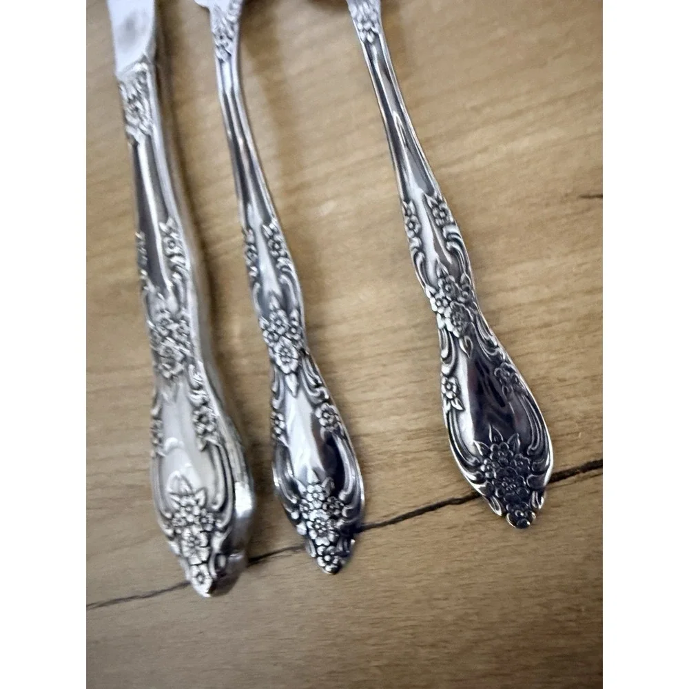 Oneida Stainless Flatware - WORDSWORTH -  3 Pieces NEW‎